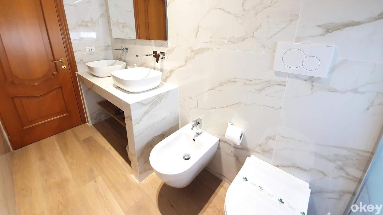 Twin Room Apulia Accommodation - Bari Policlinico Екстериор снимка