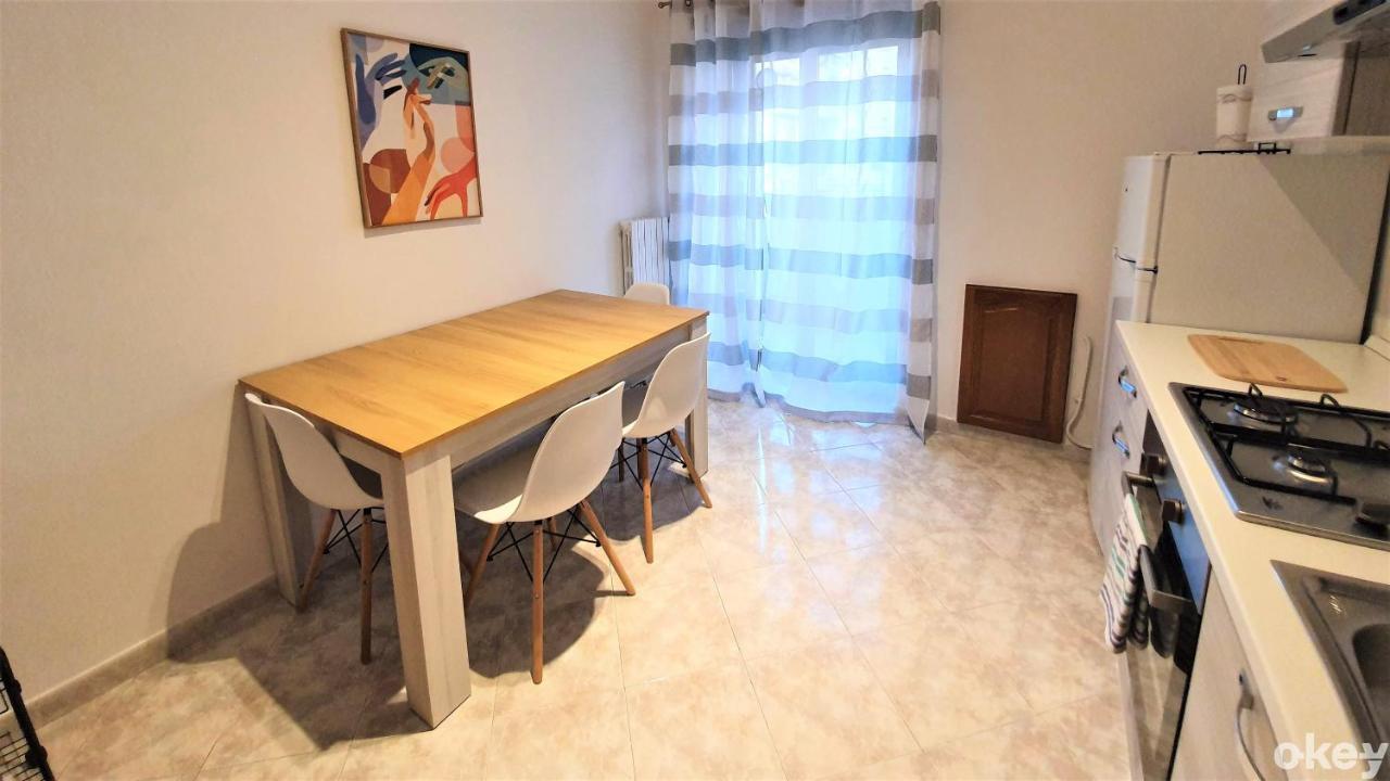 Twin Room Apulia Accommodation - Bari Policlinico Екстериор снимка